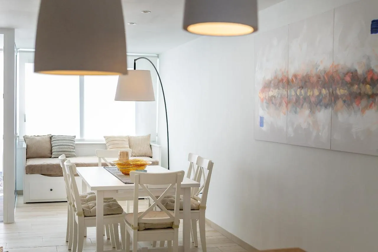 V008 - Estrella De Relja - Roses Apartment